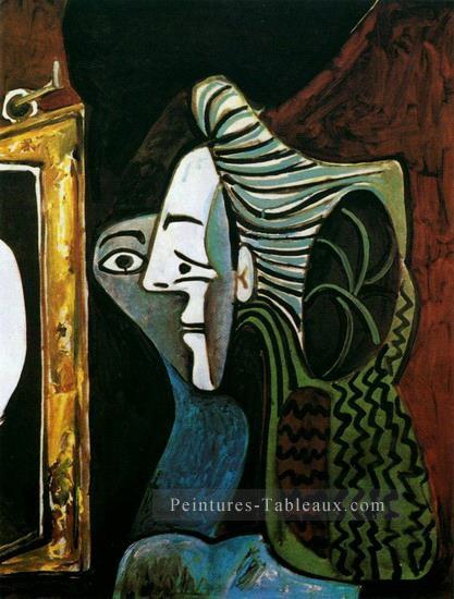 Femme au miroir 1963 cubiste Pablo Picasso Peintures à l'huile